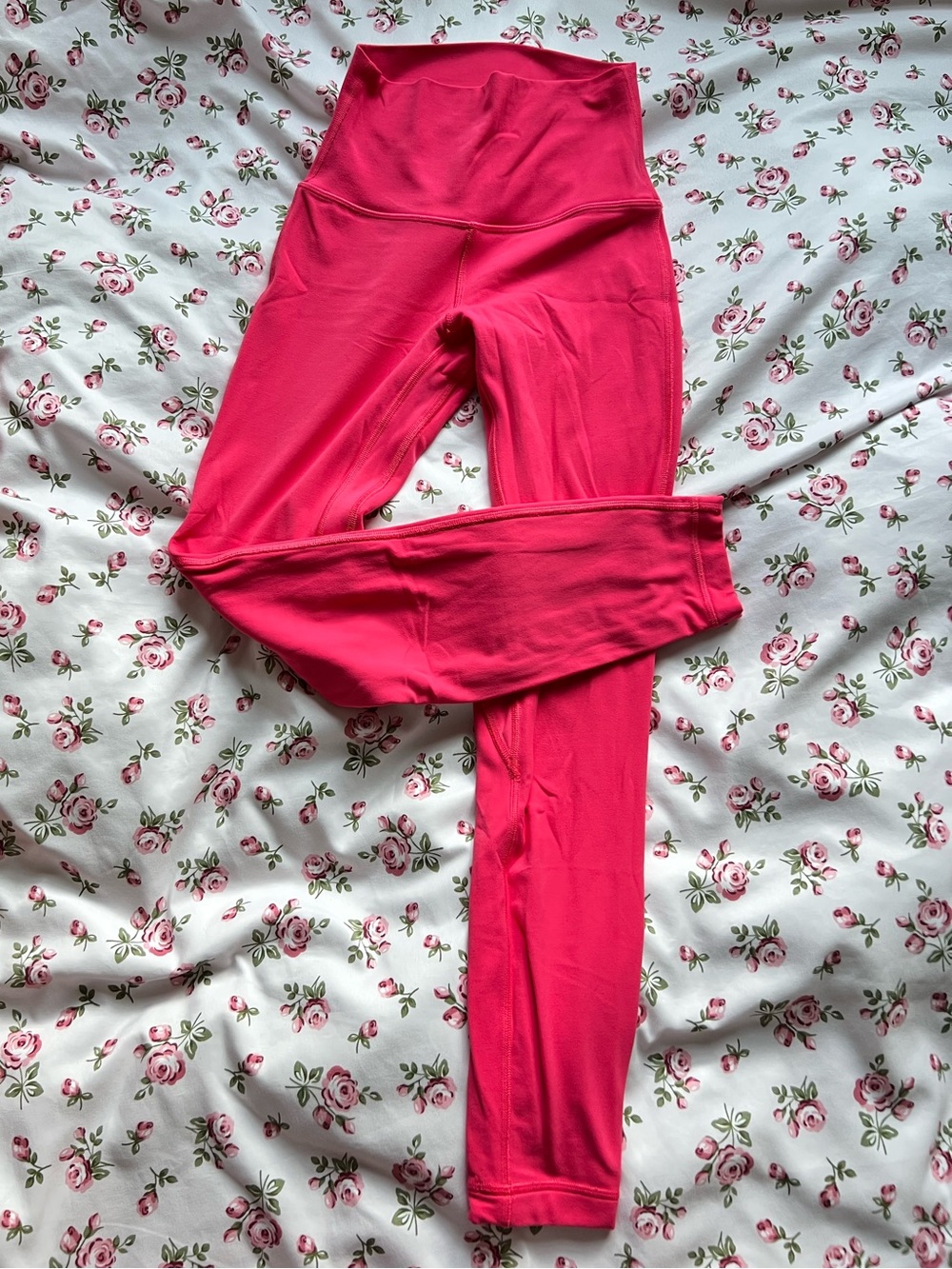 Lululemon 25” align leggings lip gloss size 2